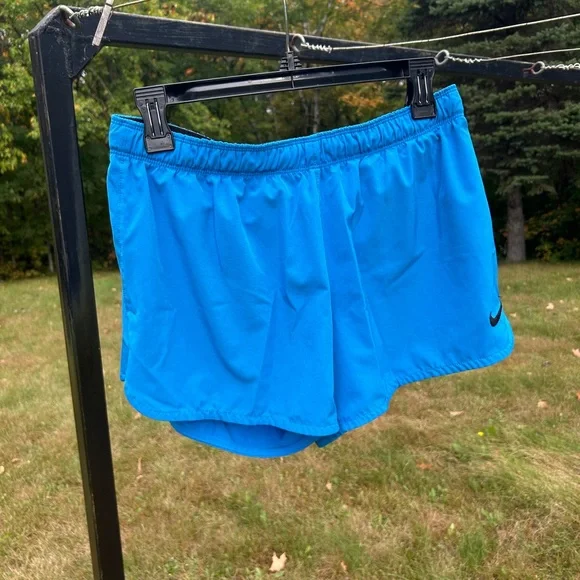 Women’s size M bundle - Picture 6 of 14